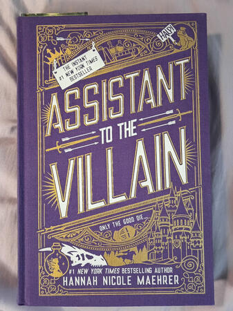 Assistant to the Villain 1
